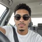Nova black/black on face